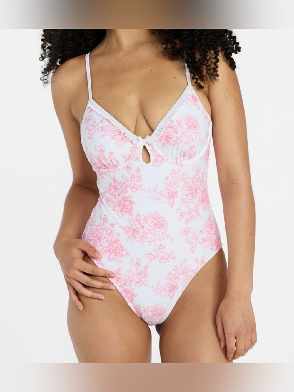 No Boundaries Womens M Pink White Floral Swimsuit Boho Coastal Beach Cottagecore